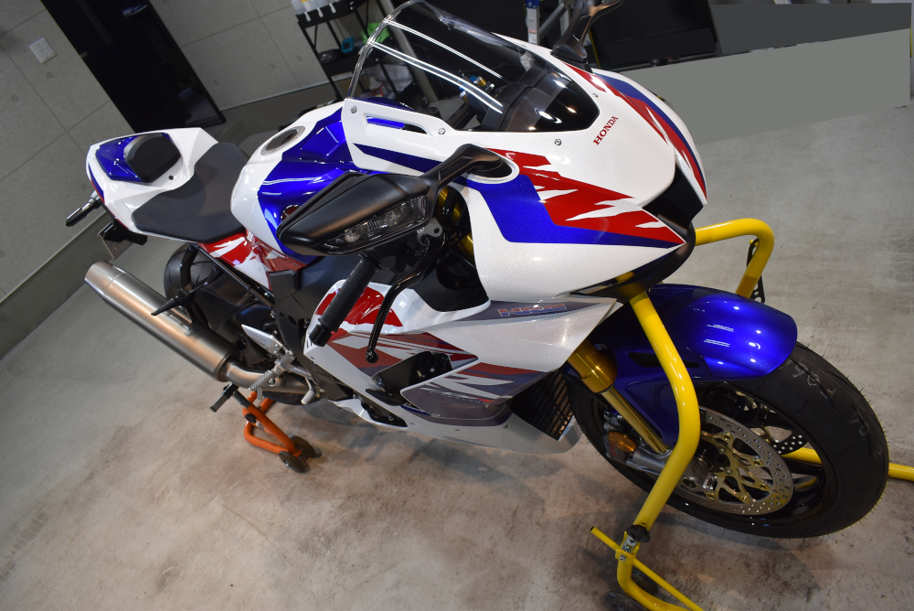 cbr1.jpg
