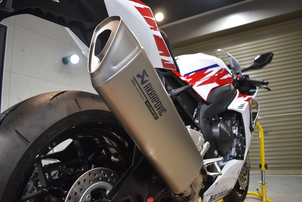 cbr6.jpg