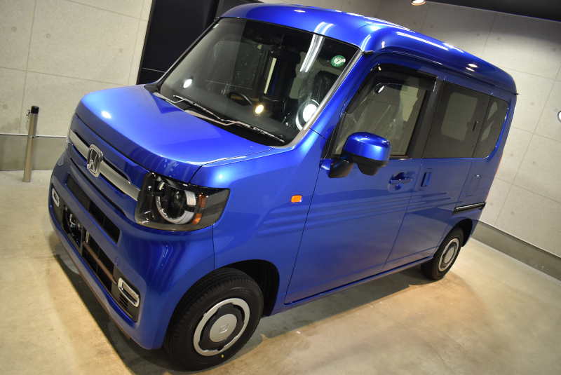 van03.jpg